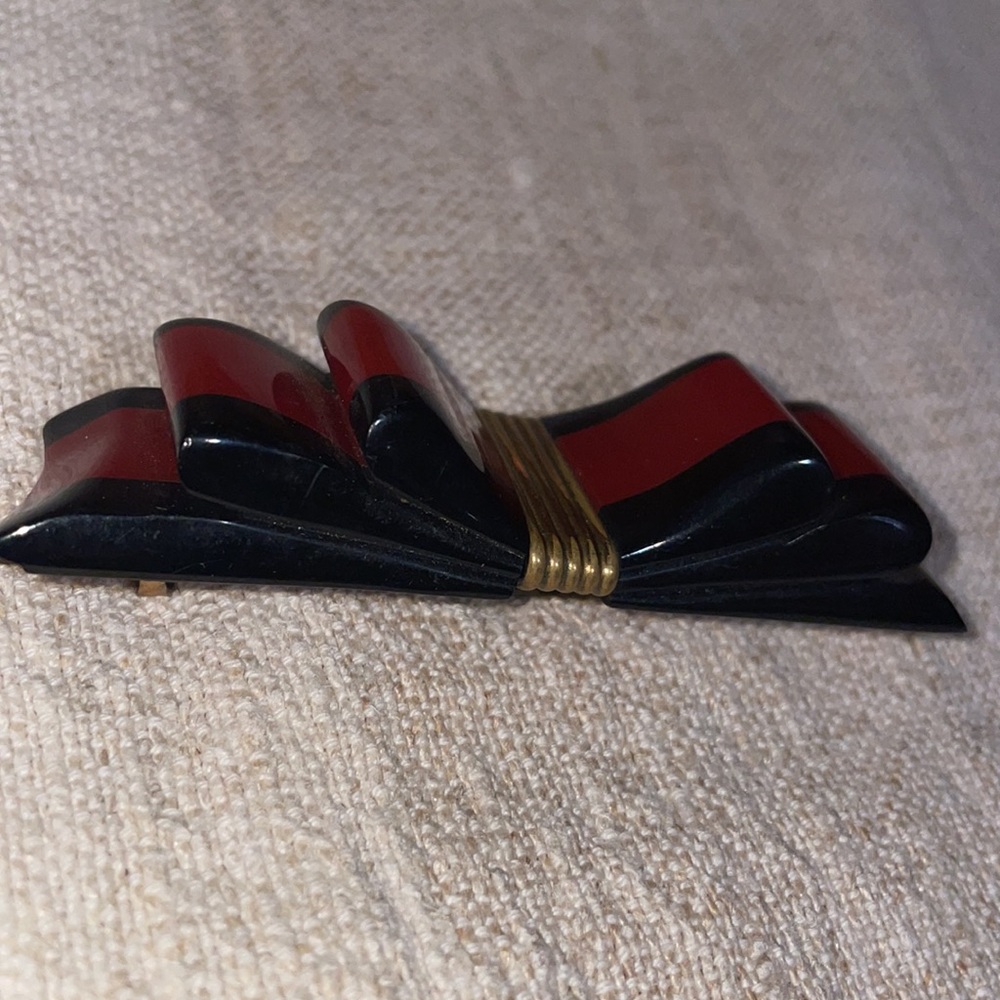 Vintage Brooch